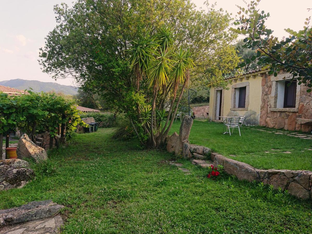 Agriturismo Desole Monti Екстер'єр фото