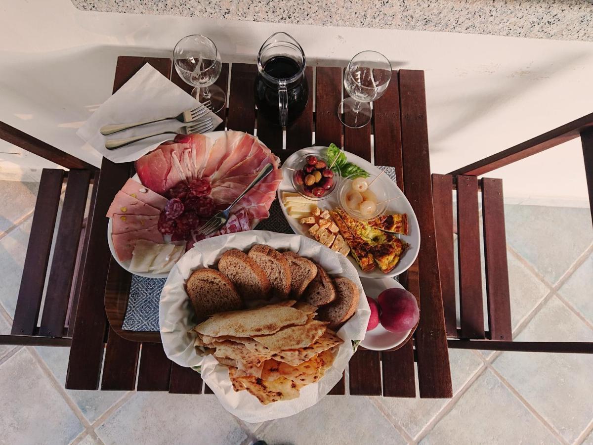 Agriturismo Desole Monti Екстер'єр фото